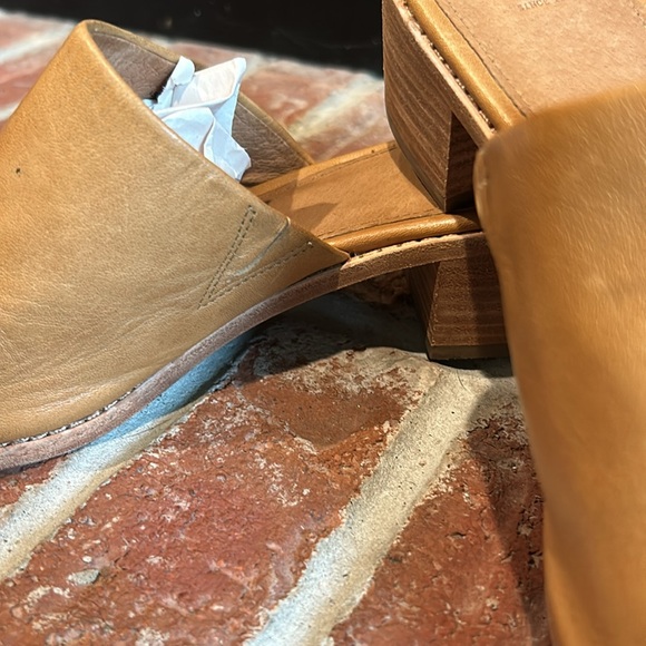 Frye leather sandals, size 9.5, camel color, gently worn once! - Picture 9 of 14